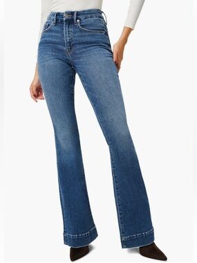 Good American Good Legs High Waist V-Back Flare Jeans Size: 6 / 28